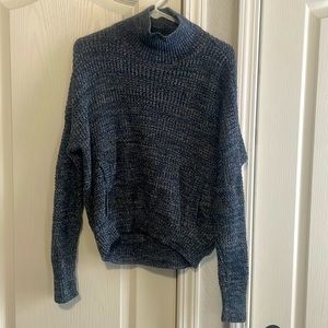 Blue and white Victoria’s Secret mock neck sweater w/ front pouch pocket. Size S